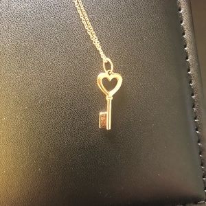 SOLD!!!!!Authentic Tiffany Necklace